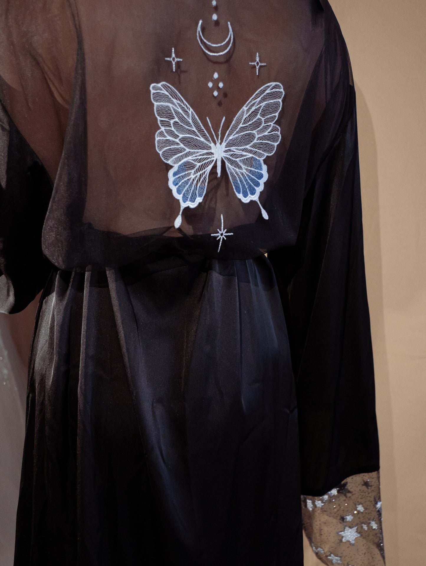 Metamorphosis Robe Black