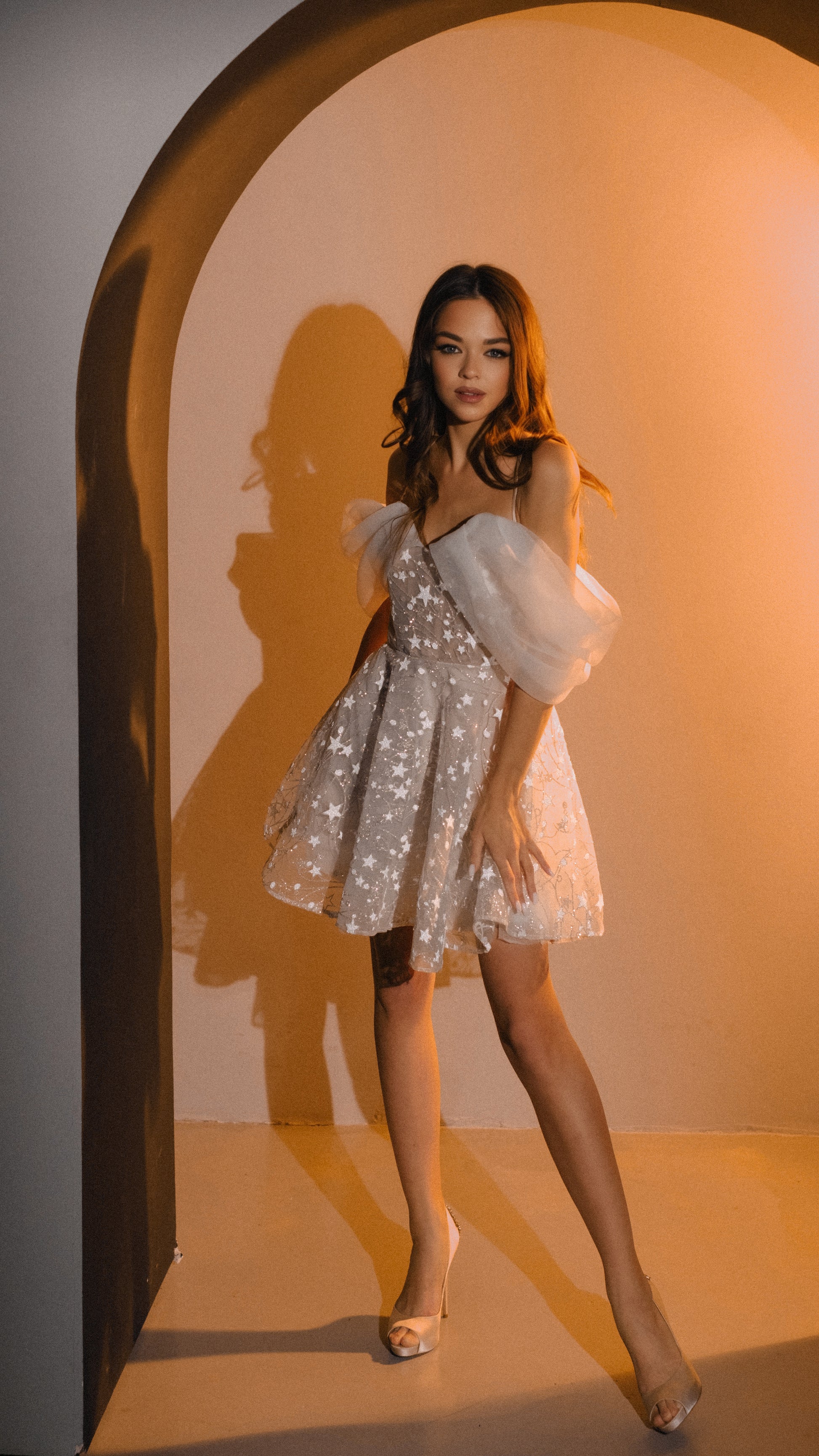 Sparkly Mini Short Wedding Dress with Stars, Vogue Reception Outfit