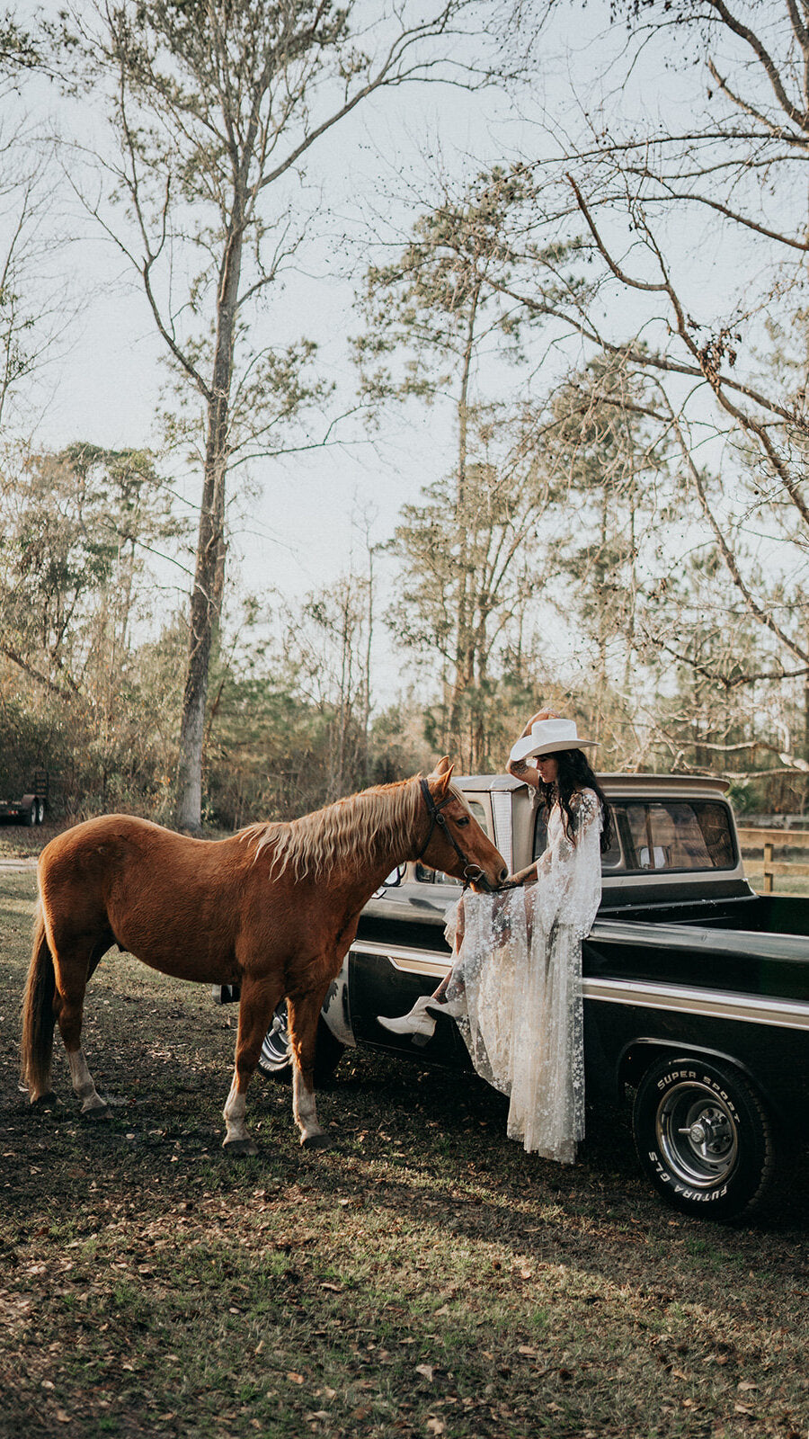 Fairytale Ethereal Dream Elegant Modern Long Sleeve Wedding Dress with Stars