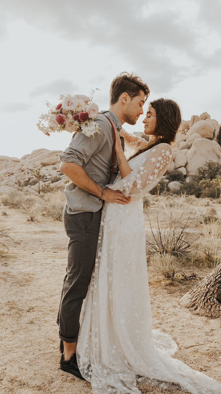 Fairytale Ethereal Dream Elegant Modern Long Sleeve Wedding Dress with Stars