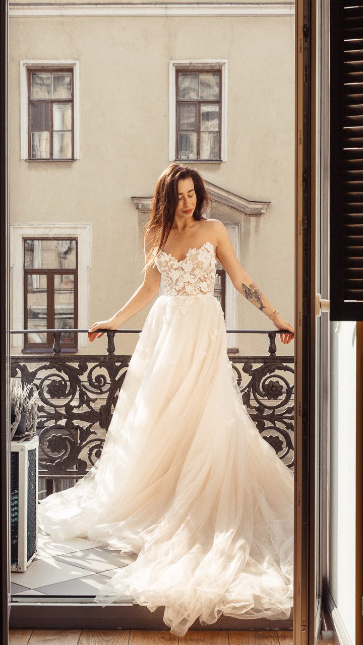 Romantic Floral Lace Wedding Dress Ethereal Gown 2024