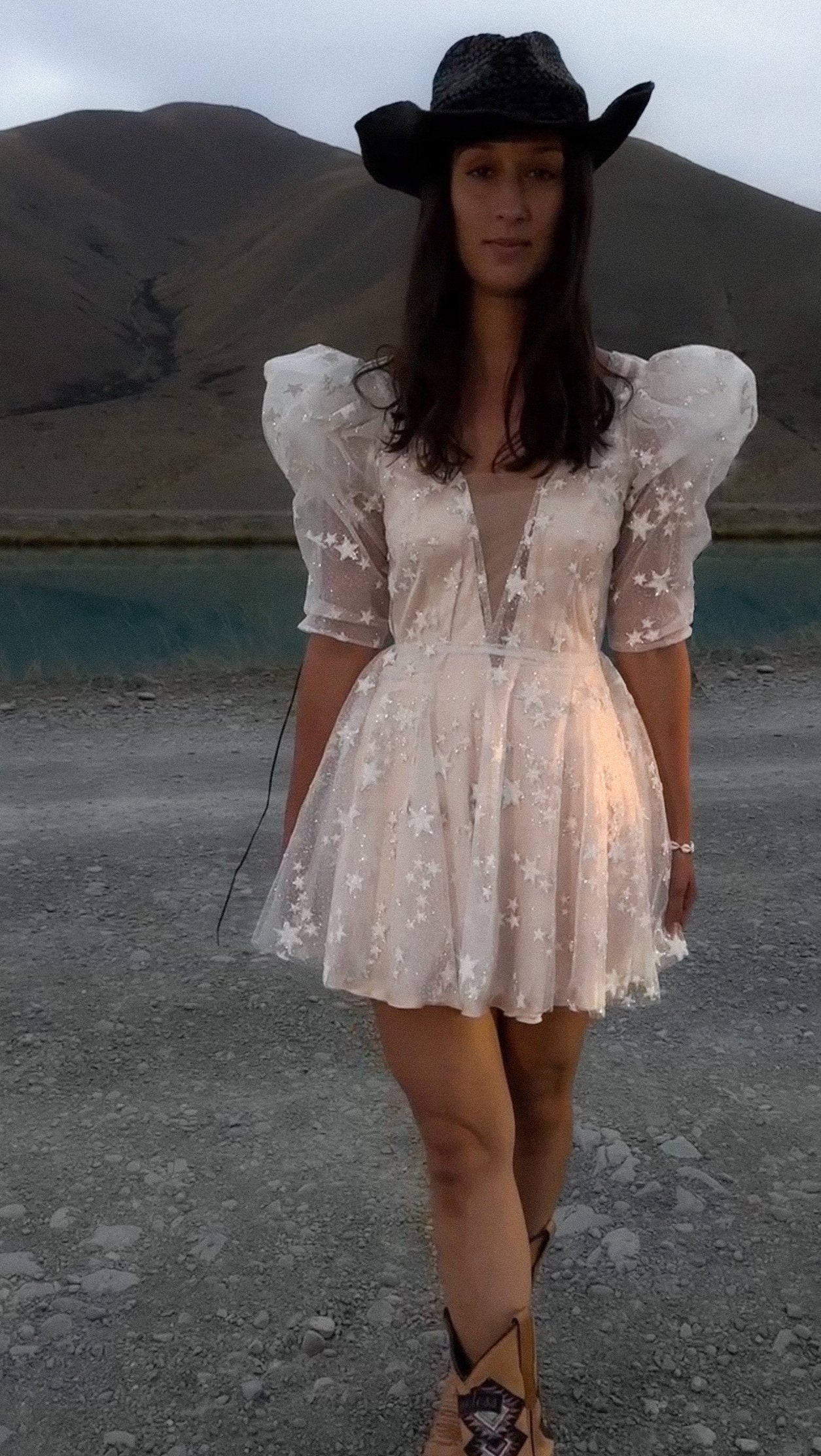Short Wedding Dress with Puff Sleeves Bridal Reception Sparkly Mini