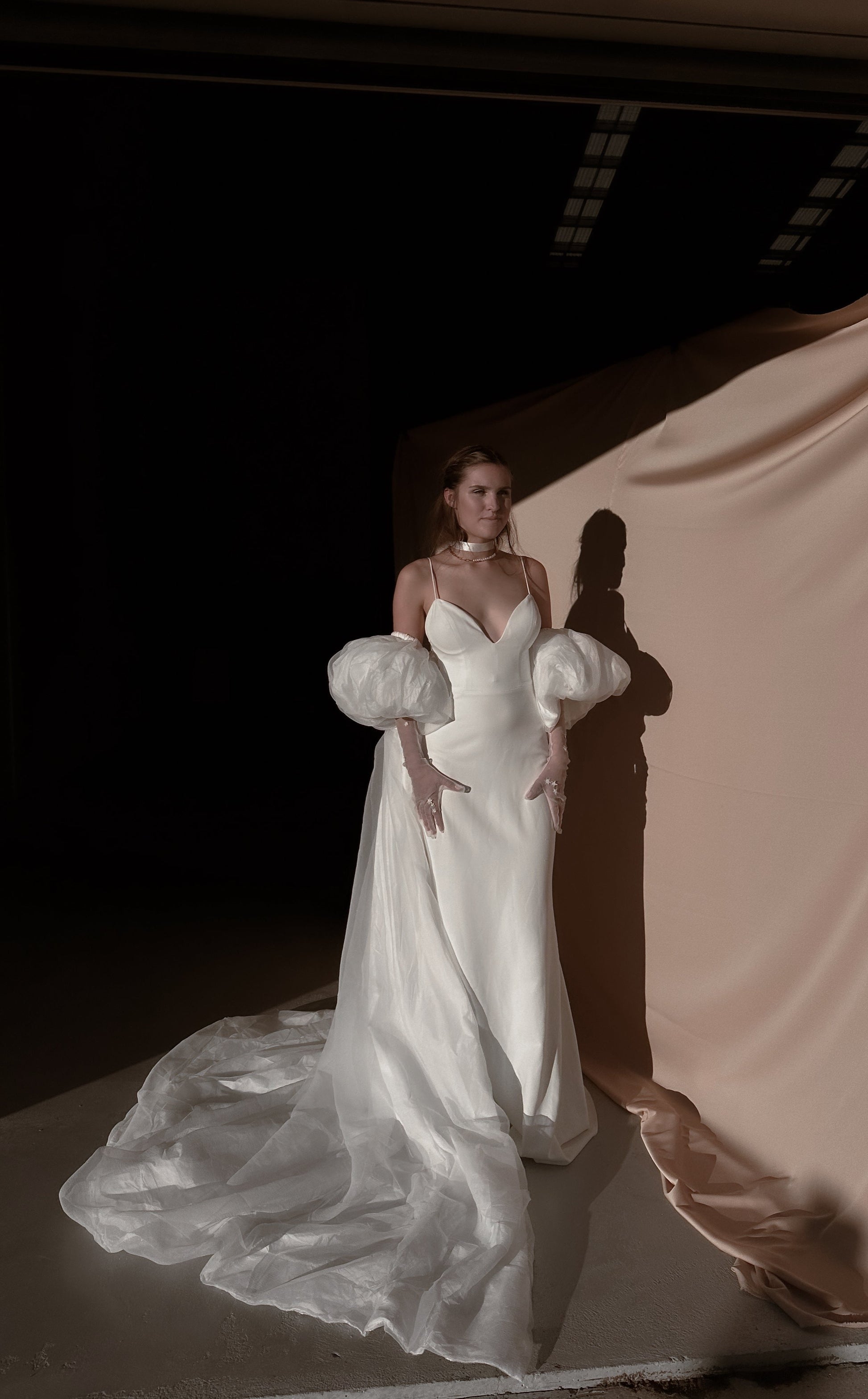 Vintage elopement Modern elegant wedding dress Long Sleeve Wedding Dress Old Hollywood wedding dress Puff sleeve wedding gown Wedding dresses with puffy sleeves Bubble sleeves wedding dress