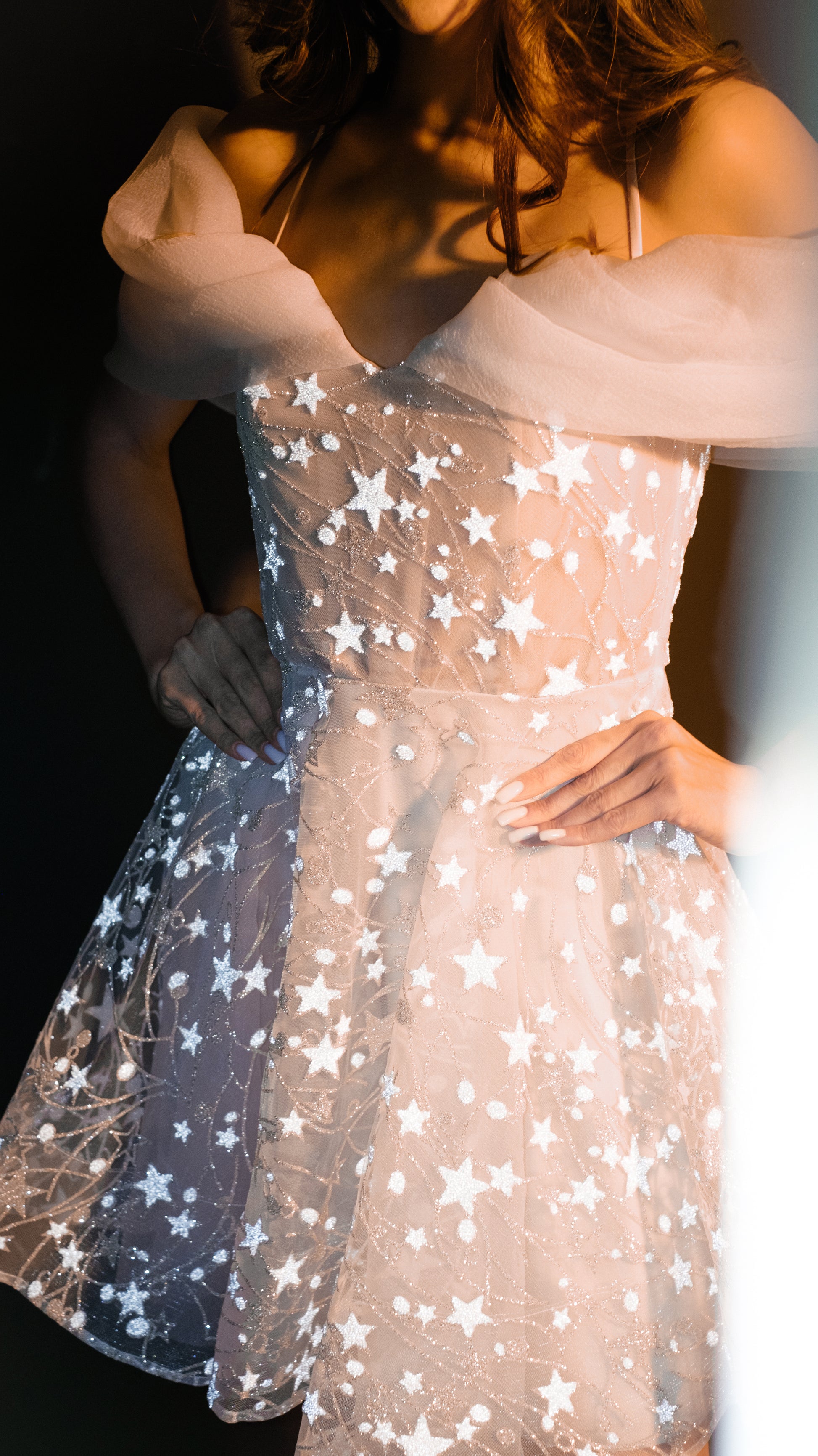 Sparkly Mini Short Wedding Dress with Stars, Vogue Reception Outfit