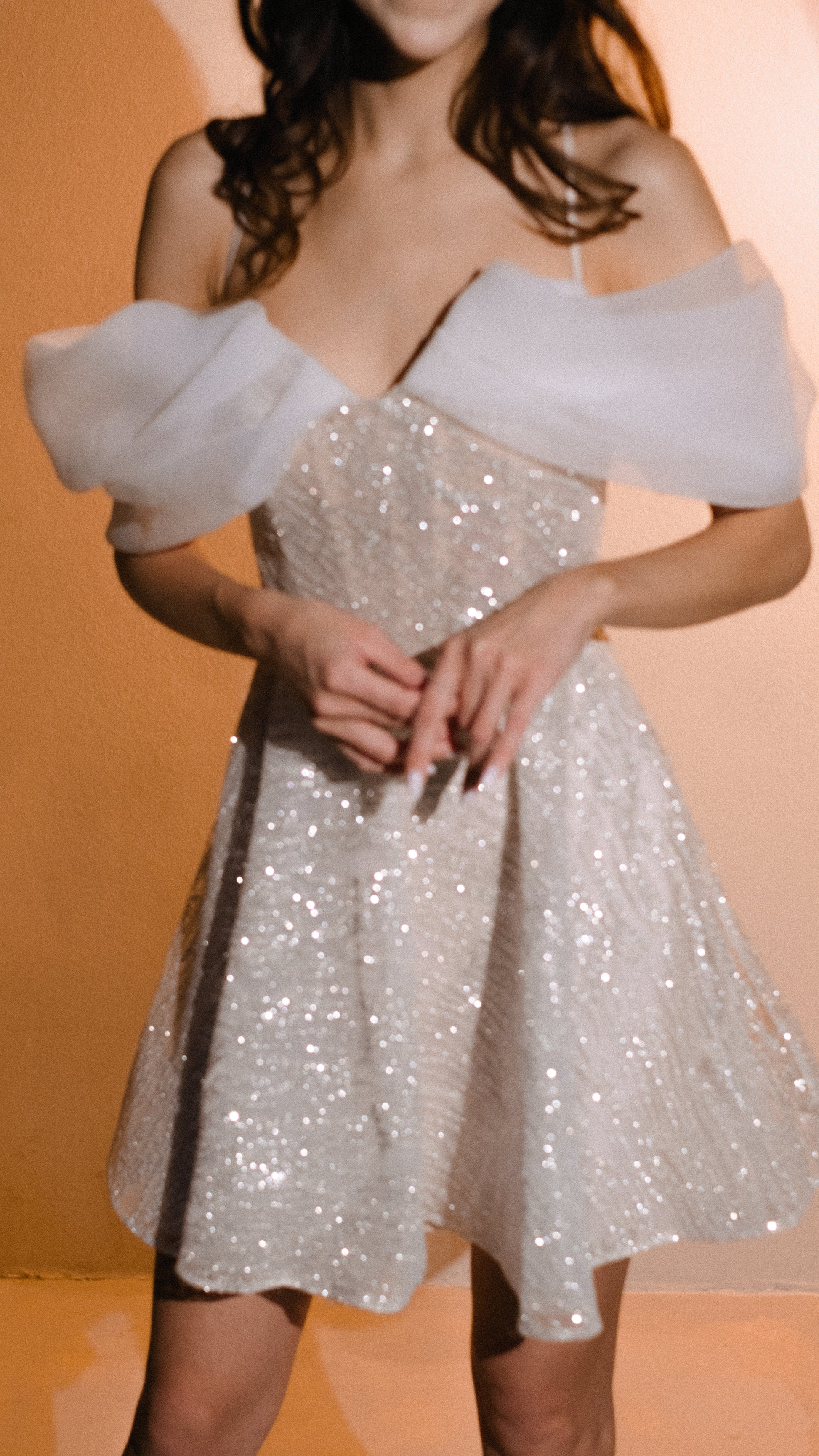 Sparkly Mini Short Wedding Dress: Perfect Vogue Bride Reception Outfit