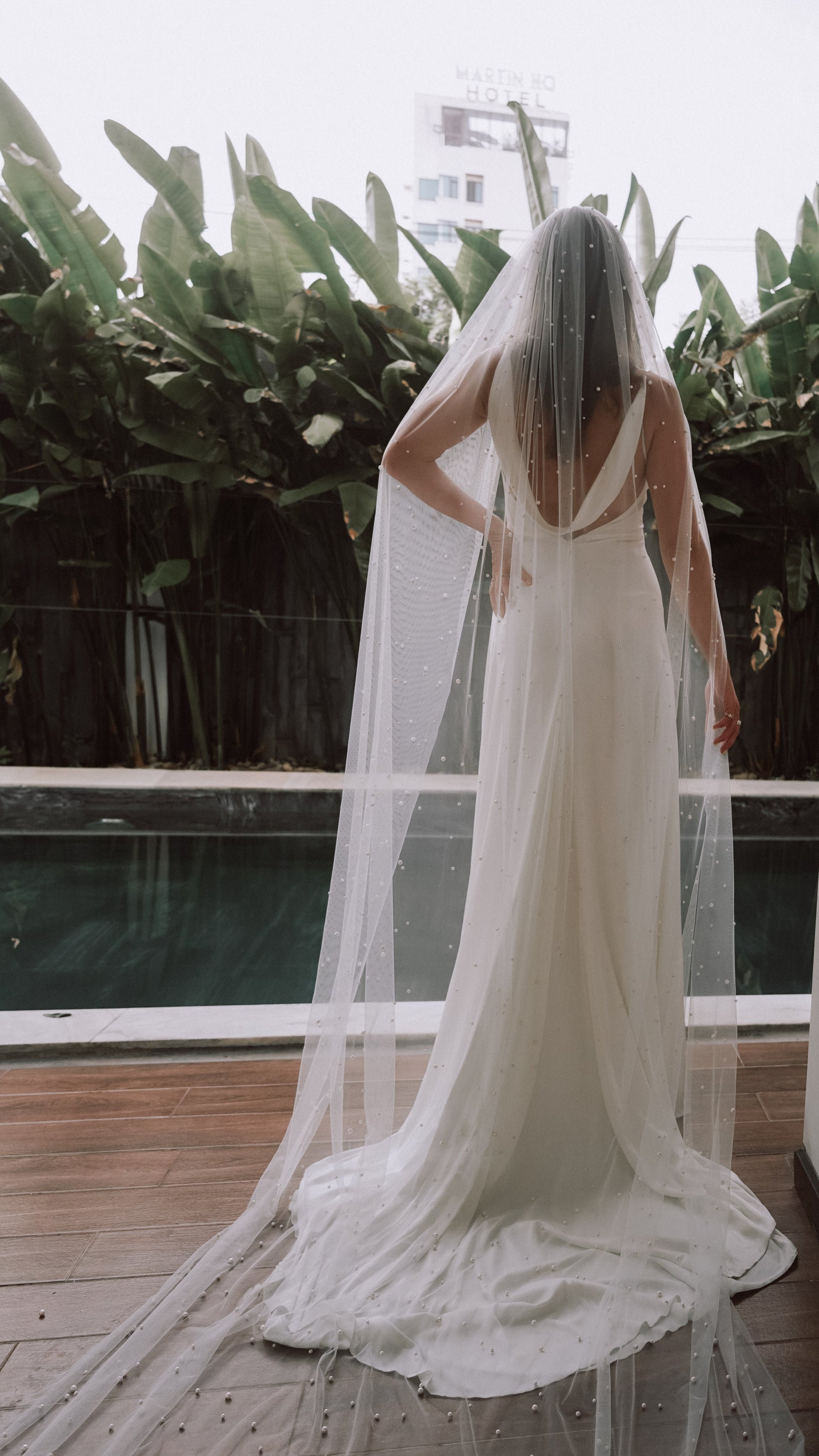 Pearl Cathedral Veil